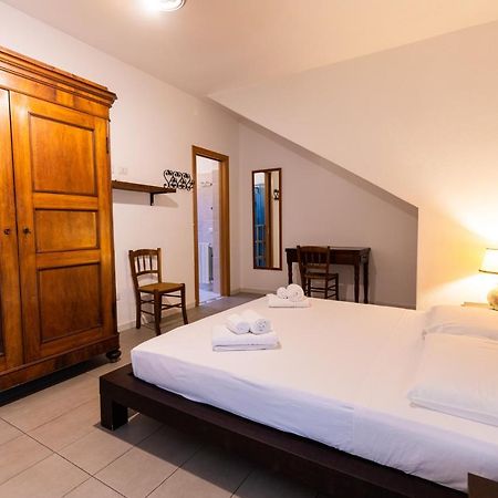 Theo'S Rooms Olbia Ngoại thất bức ảnh