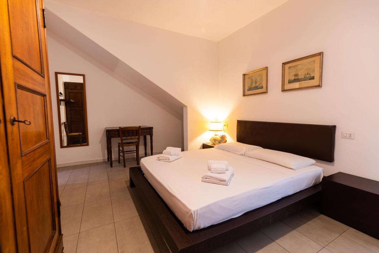 Theo'S Rooms Olbia Ngoại thất bức ảnh